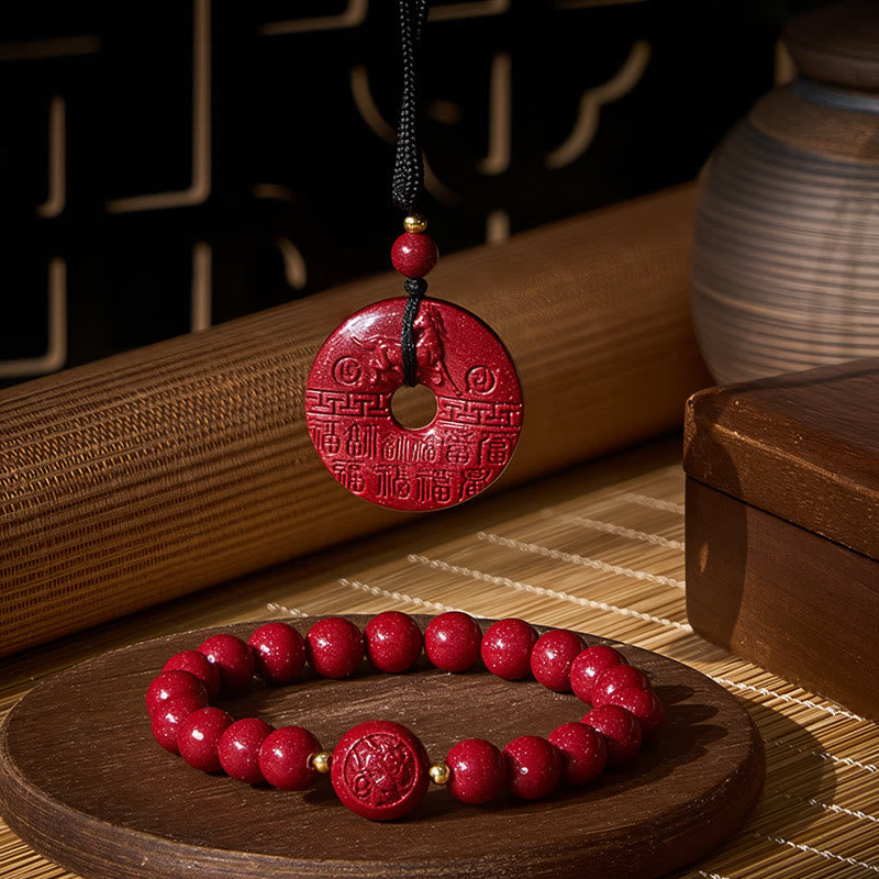 Buddha Stones Fibbia della pace dell'anno del cavallo in cinabro, personaggio Fu, pacchetto "Tieni lontani gli spiriti maligni" - Il pacchetto di benedizione del cinabro per cavalli - image 0