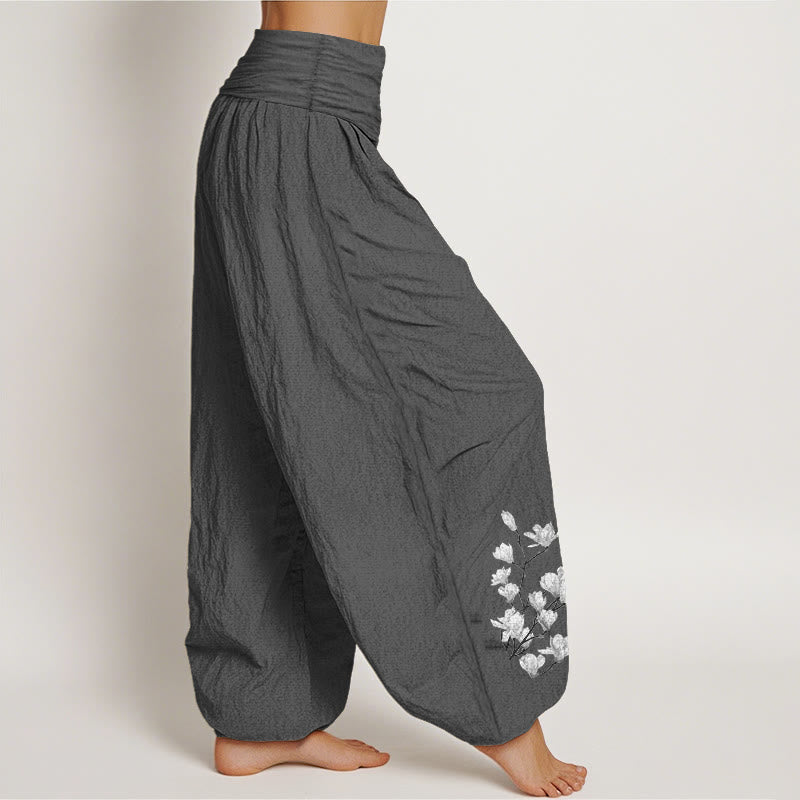 Buddha Stones Pantaloni harem da donna in puro cotone con elastico in vita e motivo floreale di magnolia, stile minimalista - image 10