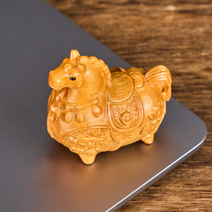 Buddha Stones Mini decorazione Anno del Cavallo Loto Ebano Tiglio Legno Sandalo Verde 5,5*5*3,2cm - image 2