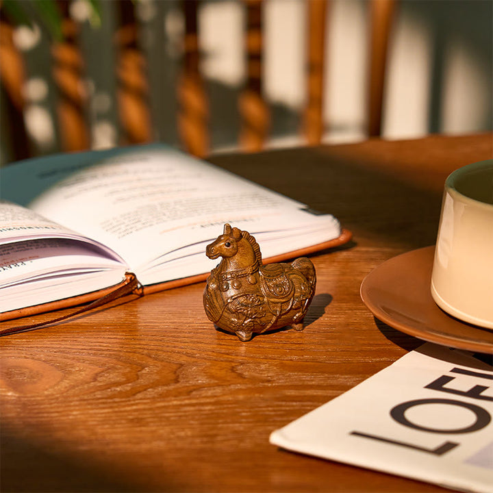 Buddha Stones Mini decorazione Anno del Cavallo Loto Ebano Tiglio Legno Sandalo Verde 5,5*5*3,2cm - image 11