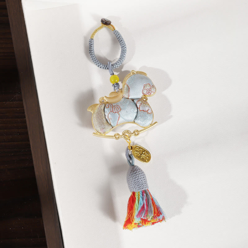 Buddha Stones Decorazione da appendere con ricamo a filo rosso dell'anno del cavallo - Cavallo argentato - image 10