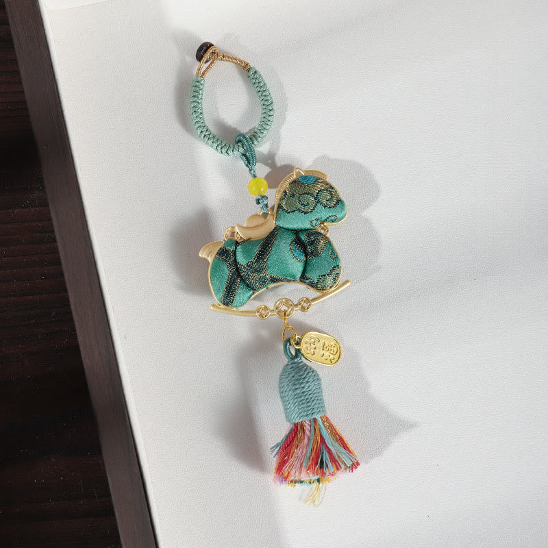 Buddha Stones Decorazione da appendere con ricamo a filo rosso dell'anno del cavallo - Cavallo verde - image 13