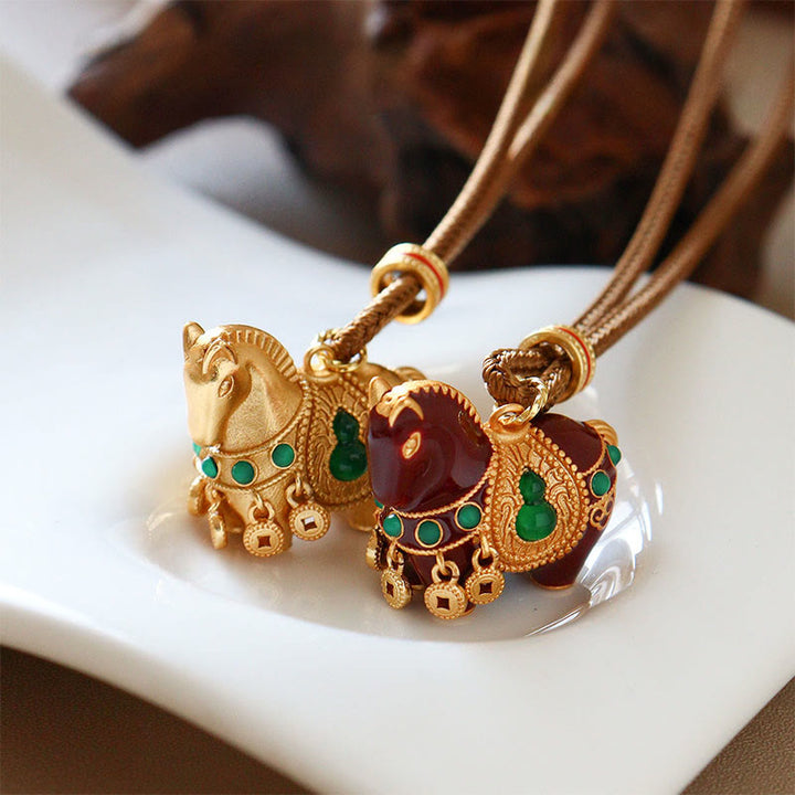 Buddha Stones Collana con pendenti in ottone e rame dell'anno del cavallo - image 9
