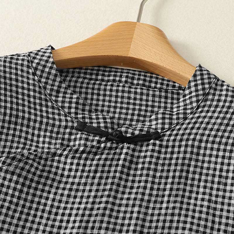 Buddha Stones Camicia estiva da donna in cotone a quadri con maniche corte, scollo rotondo e bottoni a rana - image 3