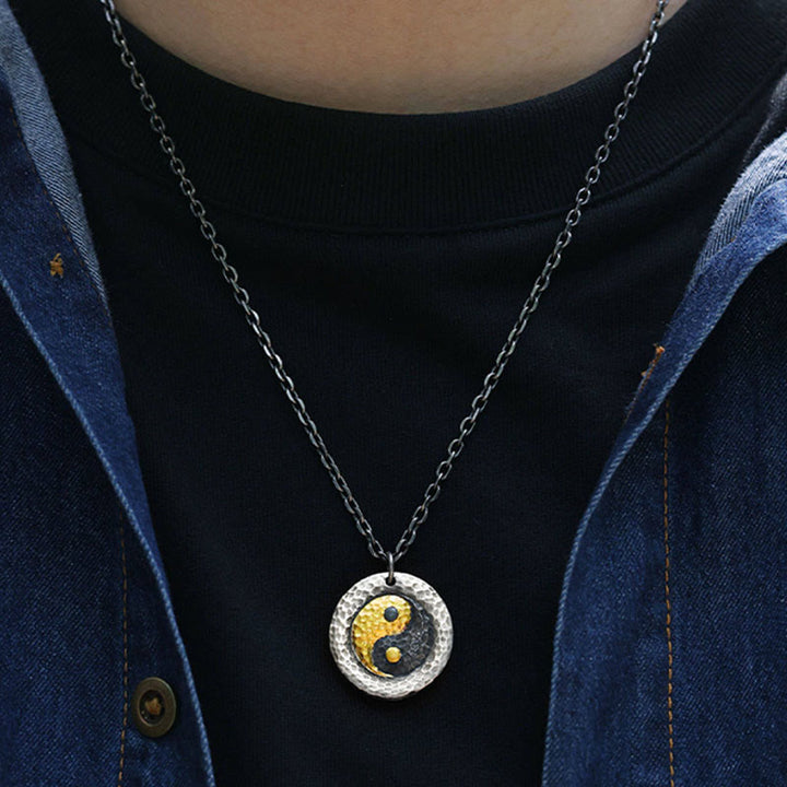 Buddha Stones Collana con ciondolo in argento sterling 999 e oro 999 con catena in acciaio al titanio e simbolo dell'equilibrio Yin Yang - image 4