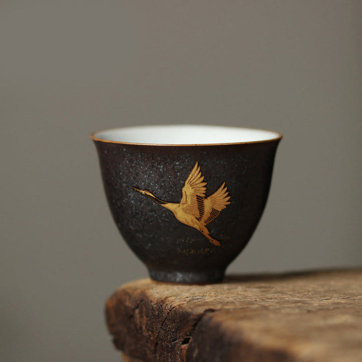 Buddha Stones Piccola tazza da tè in ceramica dipinta a mano con gru dorata, tazza da tè Kung Fu da 40 ml - Gru volante 6 cm * 4,8 cm * 40 ml - image 3