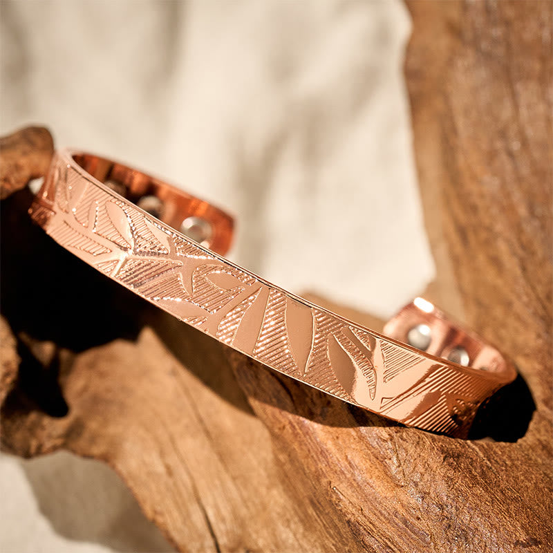 Buddha Stones Bracciale rigido aperto con motivo floreale a rosa e portafortuna in rame - image 2