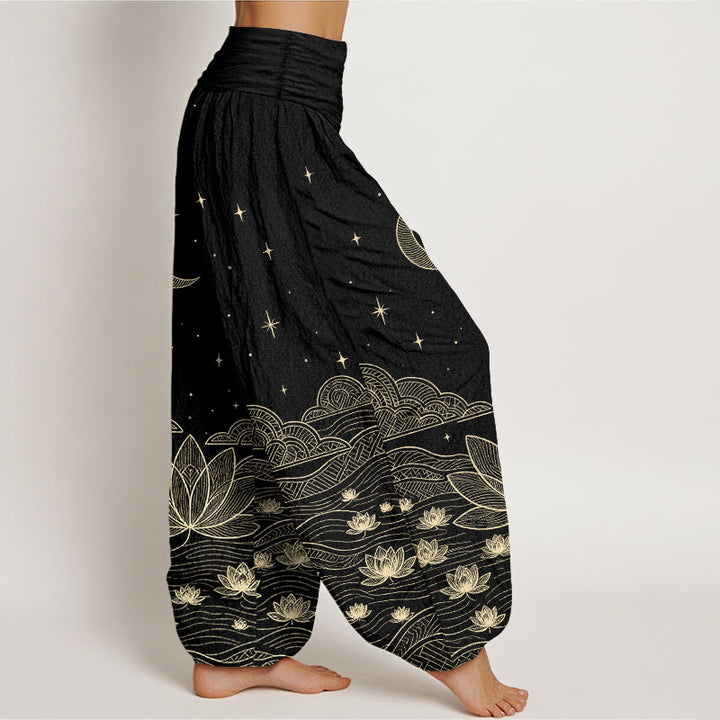Buddha Stones Pantaloni harem da donna in puro cotone, eleganti, con motivo luna, stelle, nuvole, fiori di loto e onde d'acqua, con elastico in vita. - image 2