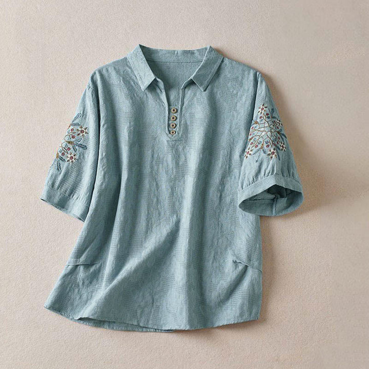 T-shirt da donna a maniche corte con colletto e motivo floreale casual Buddha Stones. - Cielo Blu - US12, UK/AU16, EU44 (3XL) - image 8