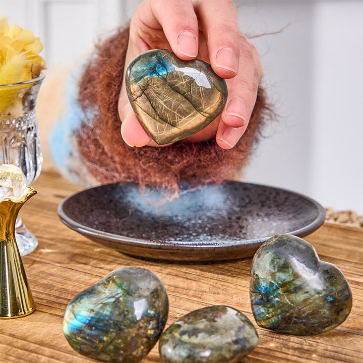 Buddha Stones Decorazione con statuetta curativa in pietra naturale a forma di cuore in labradorite - image 5