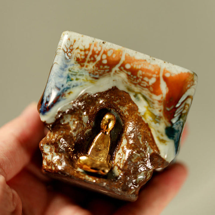 Buddha Stones Tazza da tè in ceramica Shino raffigurante il Buddha in meditazione di Dunhuang dipinta a mano, tazza da tè Kung Fu - image 1