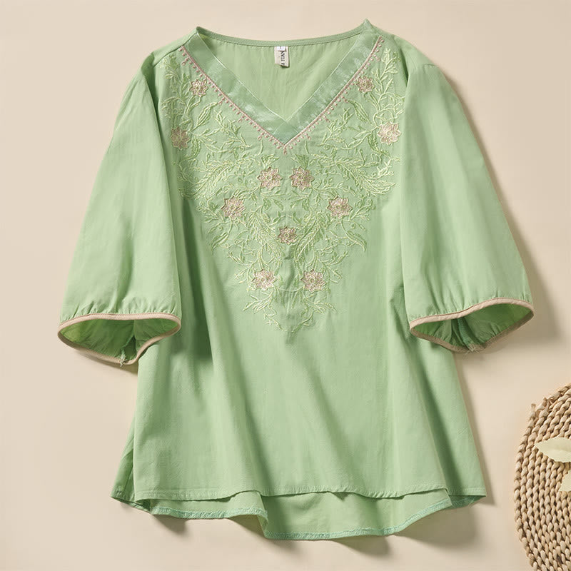 Buddha Stones T-shirt da donna a maniche corte con scollo a V e fantasia floreale a foglie, in poliestere, modello casual. - Verde chiaro - US8-10, UK/AU12-14, EU40-42 (2XL) - image 0