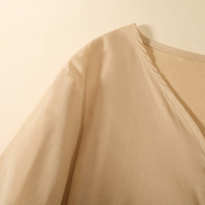 Buddha Stones Camicia da donna a maniche corte con scollo a V, tinta unita, design con bottoni decorativi - image 2