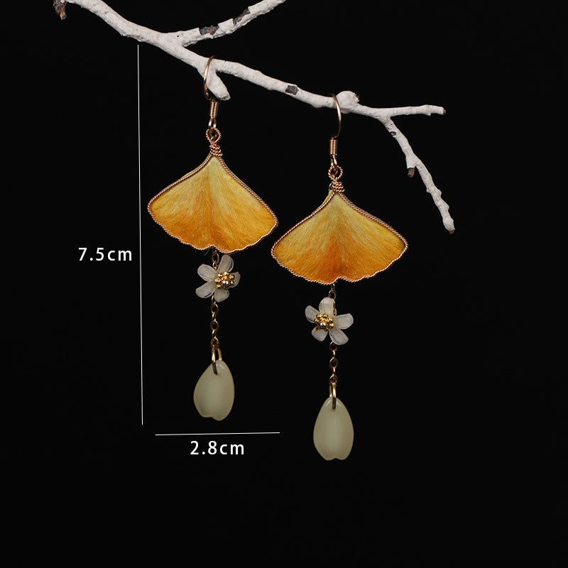 Buddha Stones Orecchini pendenti in seta fatti a mano con foglia di ginkgo giallo e gancio in rame, simbolo di buona fortuna - image 3