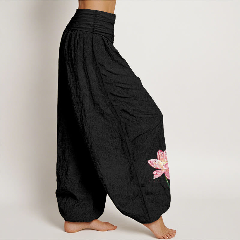 Buddha Stones Pantaloni harem da donna in cotone con elastico in vita e motivo a fiori di loto e sole - image 1