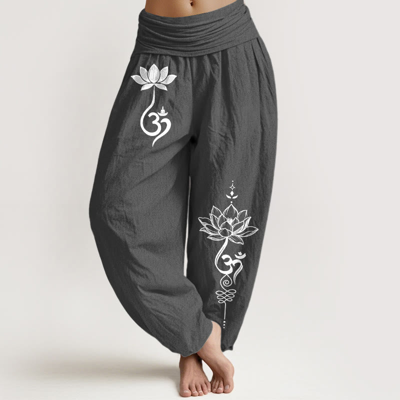 Buddha Stones Pantaloni harem da donna in cotone con motivo a fiore di loto Om e vita elasticizzata - Grigio tenue - US16, UK/AU20, EU48 (3XL) - image 0