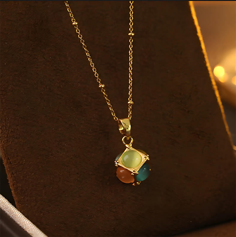Buddha Stones Collana con ciondolo a forma di cubo con intarsio a occhio di gatto multicolore, ideale come protezione. - image 2