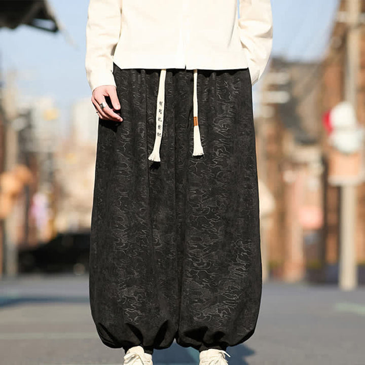 Buddha Stones Pantaloni harem da uomo in jacquard nero con coulisse e polsini elasticizzati, con tasche. - image 0