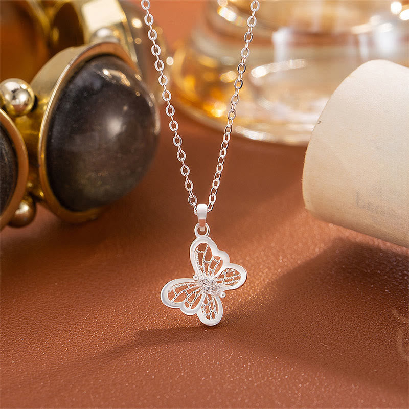 Buddha Stones Collana con ciondolo a forma di farfalla in argento sterling 999 con protezione - Argento sterling 999 - image 0