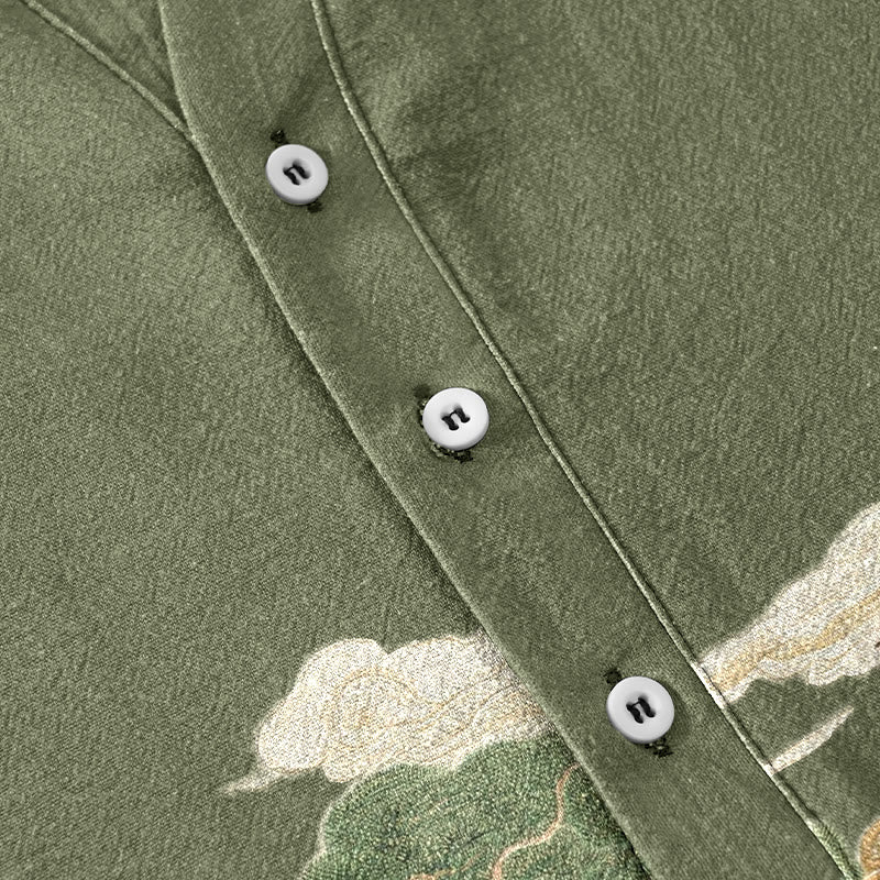 Buddha Stones Camicia da uomo a maniche corte con mezzo bottone, stampa "Cotton Crane Auspicious Clouds Landscapes". - image 3