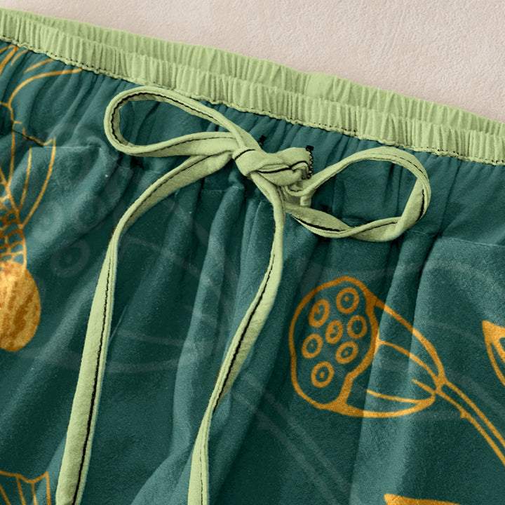 Buddha Stones Pantaloni da donna in cotone casual con elastico in vita e tasche, stampa a foglie di loto e pesci koi. - image 1