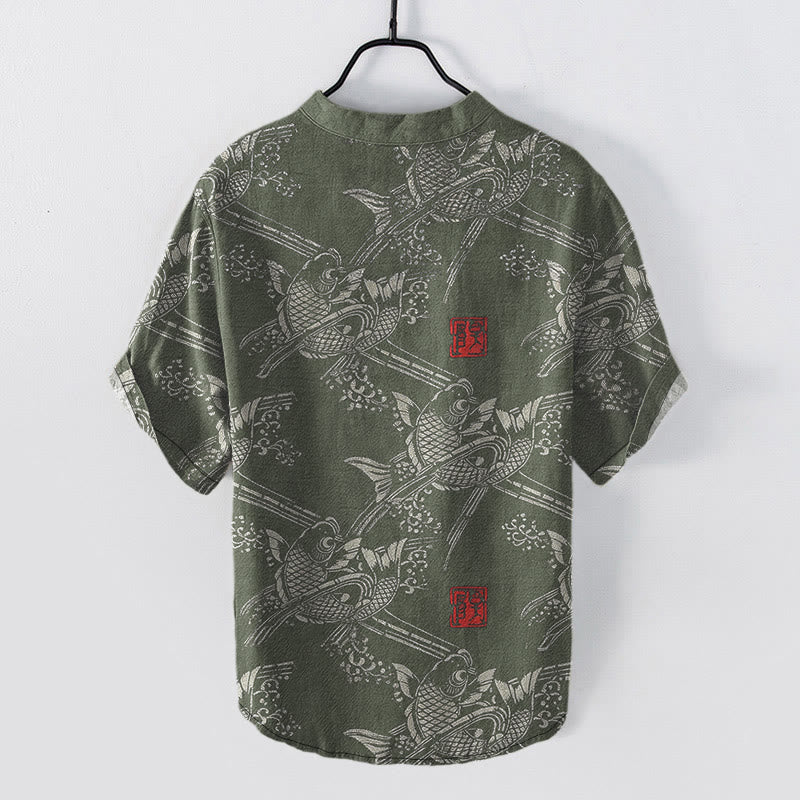 Buddha Stones Camicia da uomo a maniche corte con mezza abbottonatura, in cotone, con motivo di carpe koi e bambù. - image 5