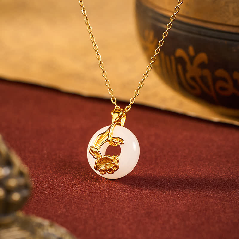 Buddha Stones Collana con ciondolo a forma di peonia in argento sterling 925 con fibbia della pace e giada bianca Hetian, portafortuna. - Fibbia Peonia e Pace - Giada Bianca (Armonia ♥ Fortuna) - image 0