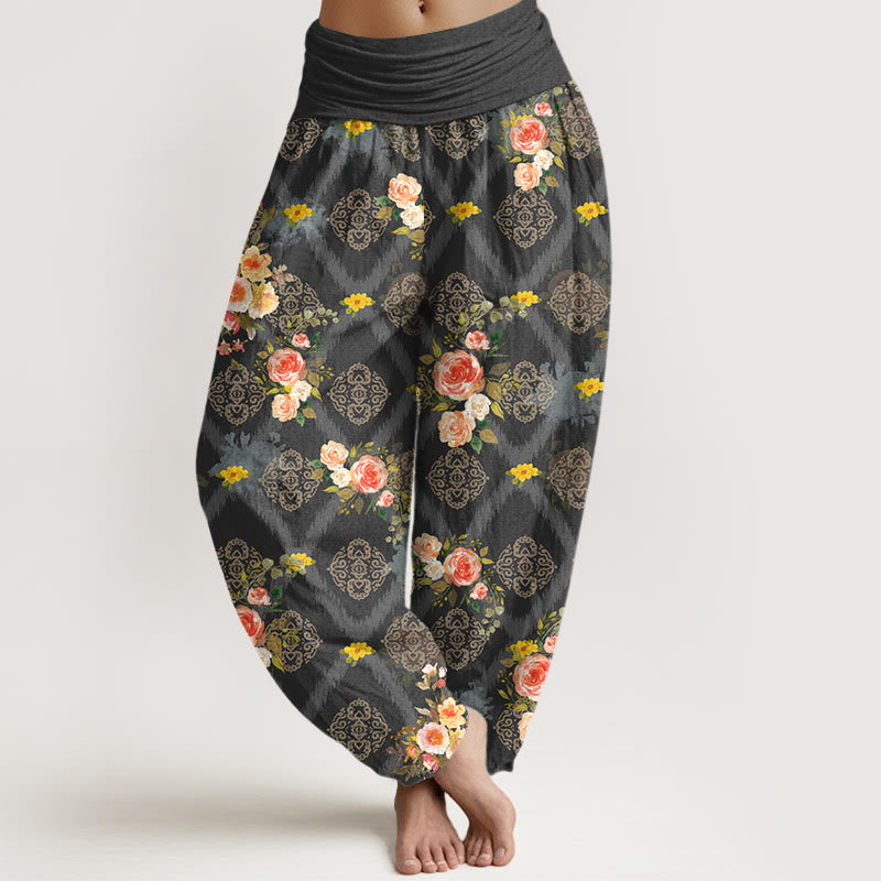 Buddha Stones Pantaloni harem da donna in cotone con motivo floreale geometrico e colorato a rose e vita elasticizzata. - Grigio tenue - US16, UK/AU20, EU48 (3XL) - image 5