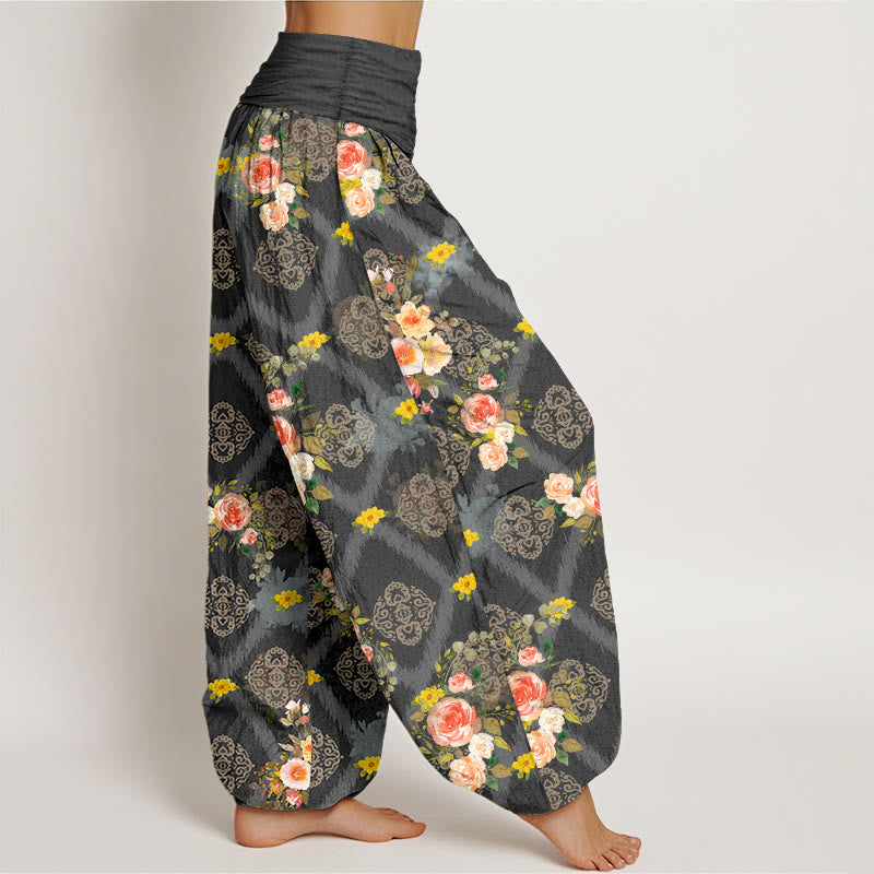 Buddha Stones Pantaloni harem da donna in cotone con motivo floreale geometrico e colorato a rose e vita elasticizzata. - image 7