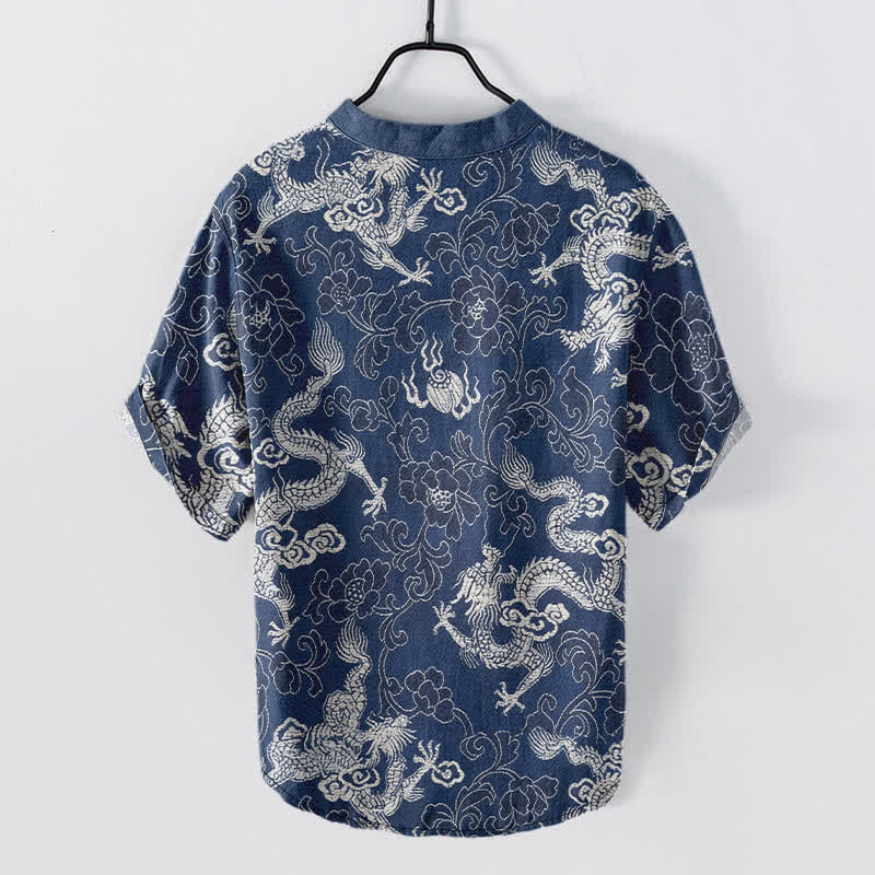 Buddha Stones Camicia da uomo a maniche corte con mezzo bottone e motivo drago e loto in cotone. - image 1