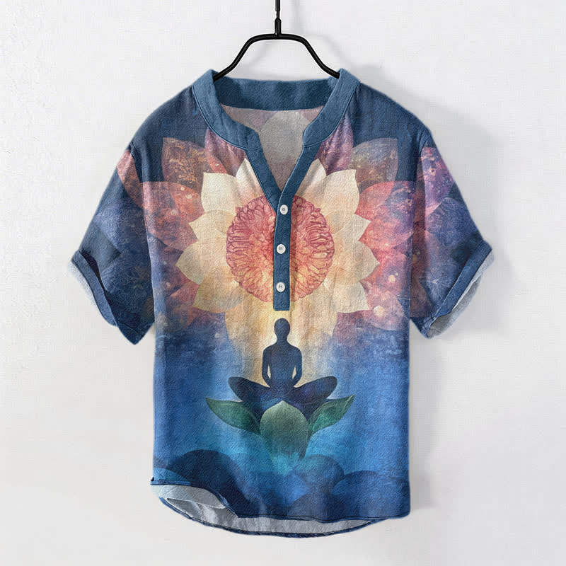 Buddha Stones Camicia da uomo a maniche corte con mezzo bottone, in cotone, con motivo a loto in meditazione. - SteelBlue - US/UK/AU38，EU48 (M) - image 5