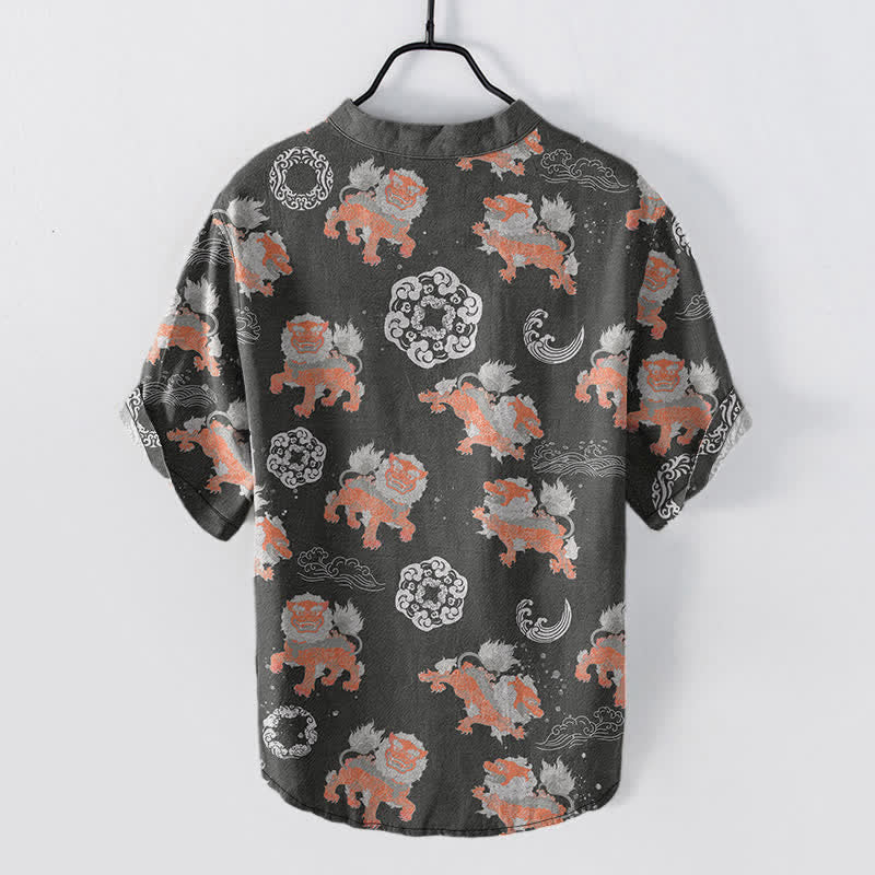 Buddha Stones Camicia da uomo a maniche corte Cotton Lion Waves Cloud, leggera, vestibilità ampia, ideale per il resort. - image 1