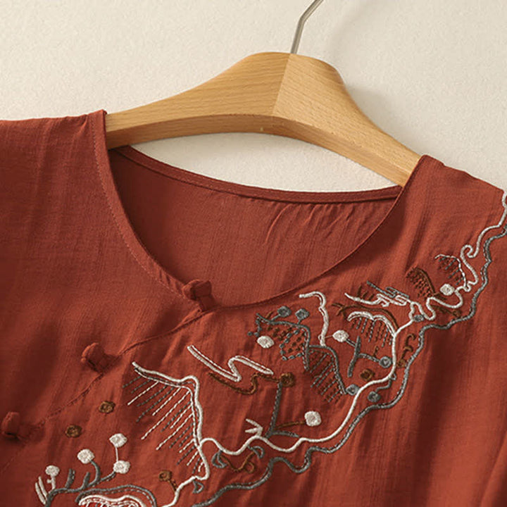 Buddha Stones Camicia da donna a maniche corte con scollo rotondo e ricamo "Summer Mountain". - image 16