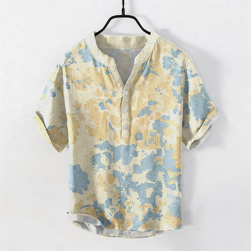 Buddha Stones Camicia Henley da uomo a maniche corte con bottoni a metà, in cotone e stampa floreale acquerellata. - Giallo chiaro verga d'oro - US/UK/AU50, EU60 (5XL) - image 0