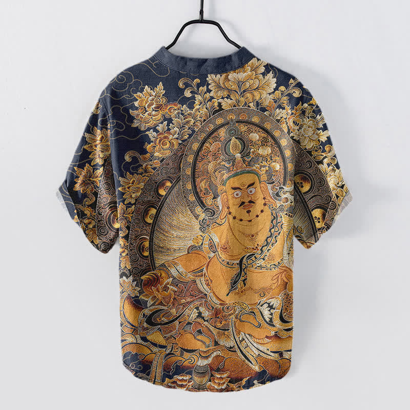 Buddha Stones Camicia da uomo a maniche corte con mezza abbottonatura, in cotone dorato con stampa floreale Buddha. - image 6