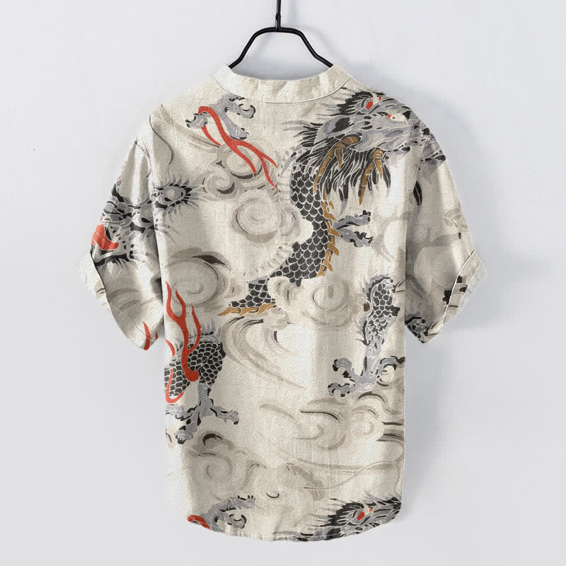 Buddha Stones Camicia Henley da uomo a maniche corte con stampa drago in cotone e mezza abbottonatura - image 1
