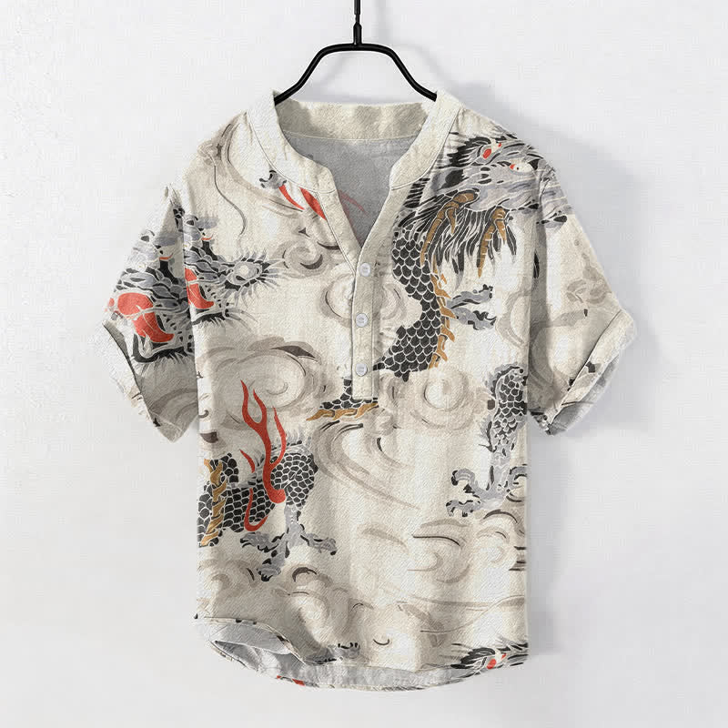 Buddha Stones Camicia Henley da uomo a maniche corte con stampa drago in cotone e mezza abbottonatura - Avorio - US/UK/AU50, EU60 (5XL) - image 0