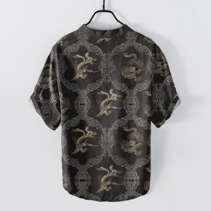 Buddha Stones Camicia da uomo a maniche corte con bottoni a metà, in cotone, con emblema del drago e della fenice. - image 1
