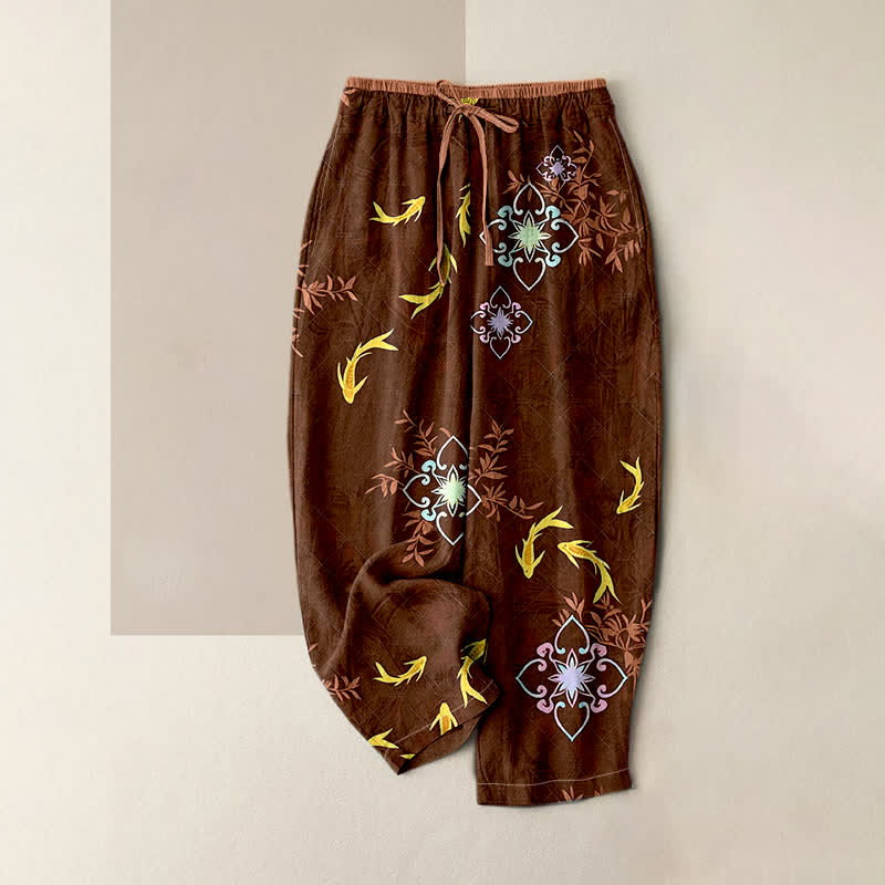 Buddha Stones Pantaloni da donna in cotone con coulisse e tasche, con stampa di carpe koi e motivo geometrico. - Marrone sella - US16, UK/AU20, EU48 (3XL) - image 3