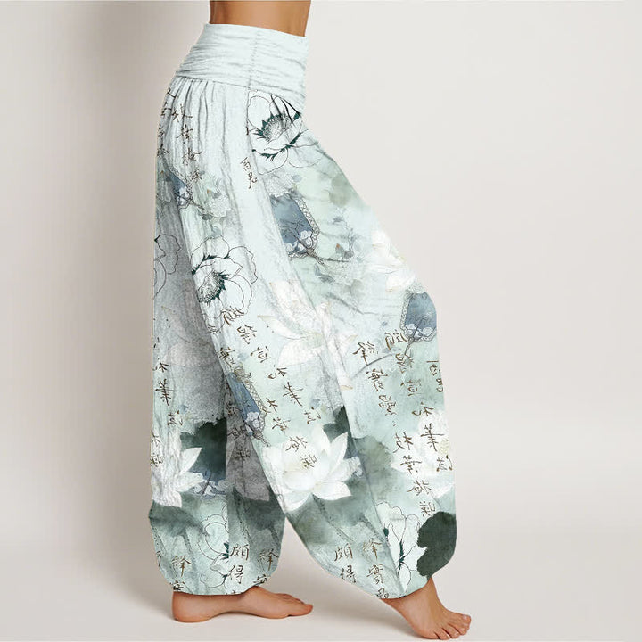 Buddha Stones Pantaloni harem da donna in puro cotone con stampa di fiori di loto e calligrafia, con elastico in vita. - image 2
