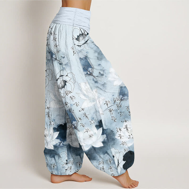 Buddha Stones Pantaloni harem da donna in puro cotone con stampa di fiori di loto e calligrafia, con elastico in vita. - image 7