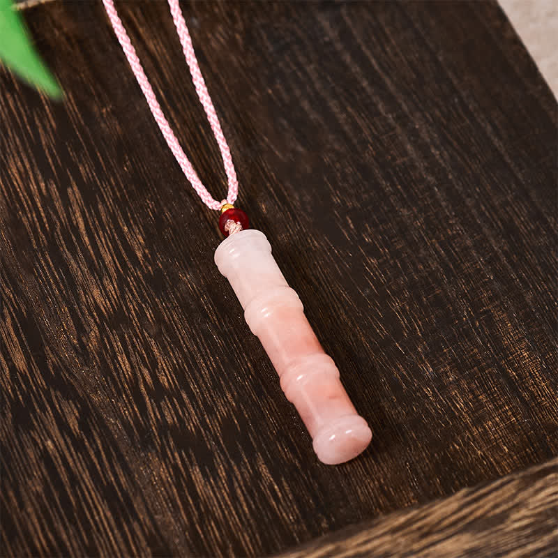 Buddha Stones Collana con ciondolo protettivo in quarzite rosa naturale e giada, realizzata con bambù intagliato. - image 4