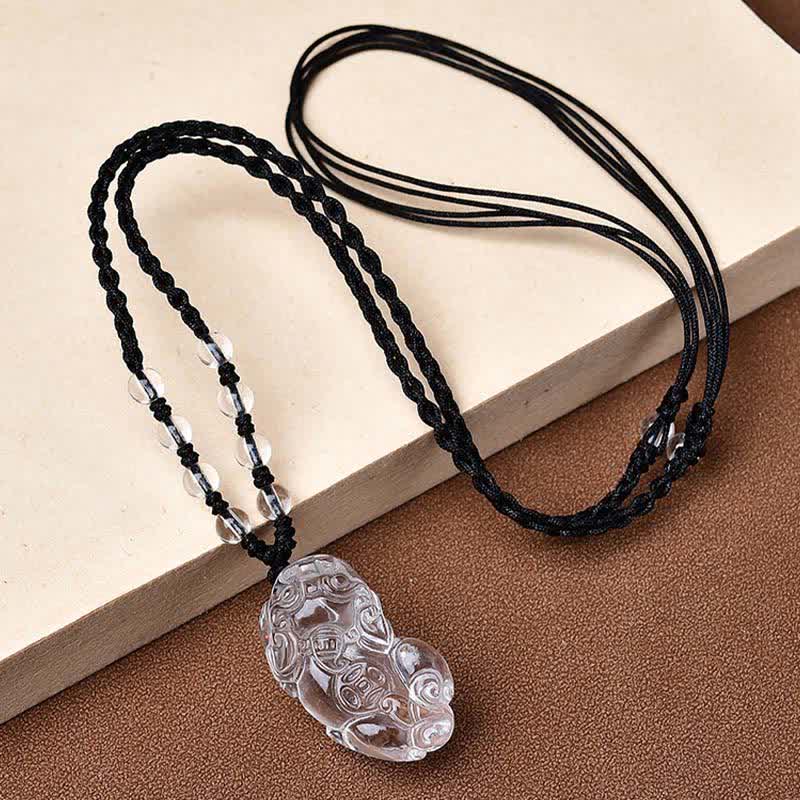 Buddha Stones Collana a corda con perline di quarzo Pixiu trasparente naturale - Un Pixiu rivolto a destra - Quarzo trasparente (33*18,8*11 mm) - image 0