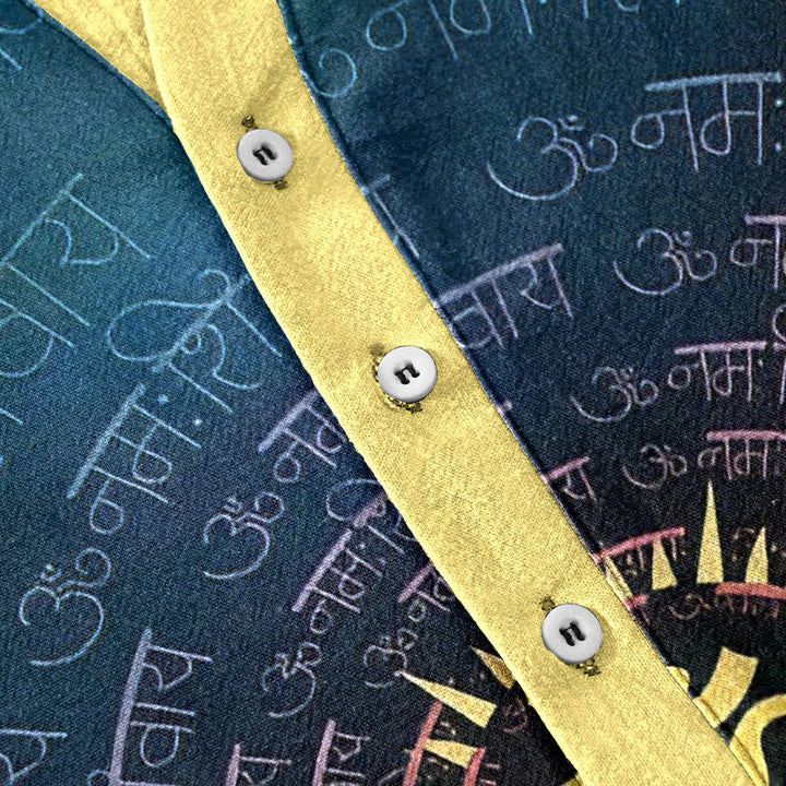 Buddha Stones Camicia da uomo a maniche corte con bottoni a metà, in cotone, con emblema del mantra Om. - image 3