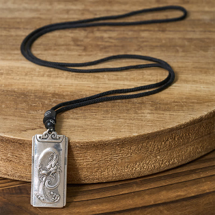 Buddha Stones Collana con ciondolo a forma di corda di drago placcata in rame e argento. - image 2