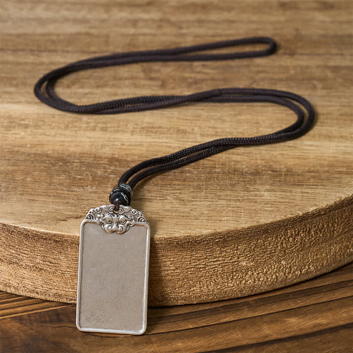Buddha Stones Collana con ciondolo a forma di testa di animale in rame con simbolo di "Pace e tranquillità". - image 2