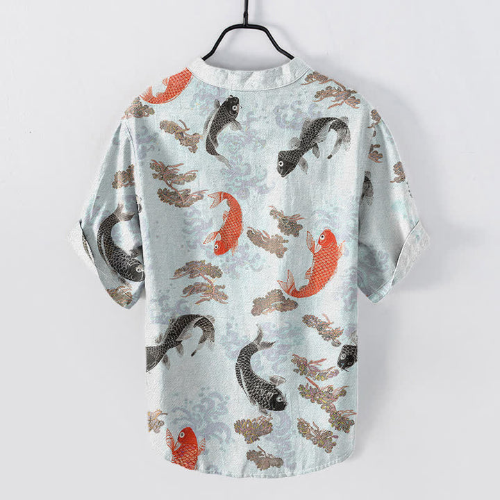 Buddha Stones Camicia da uomo a maniche corte con mezza abbottonatura e motivo a onde e pesci koi in cotone. - image 4