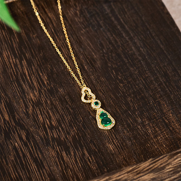 Collana con ciondolo a forma di bilancia in rame e zucca colorata con design cavo Buddha Stones. - image 4