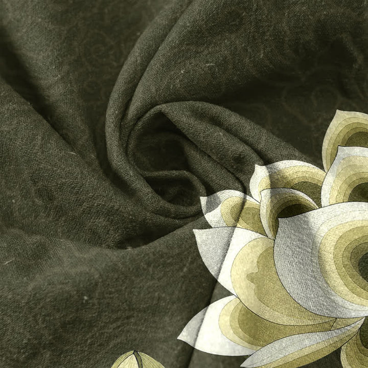 Buddha Stones Camicia da uomo a maniche corte con mezza abbottonatura, in cotone, con motivo a loto acquerellato. - image 4