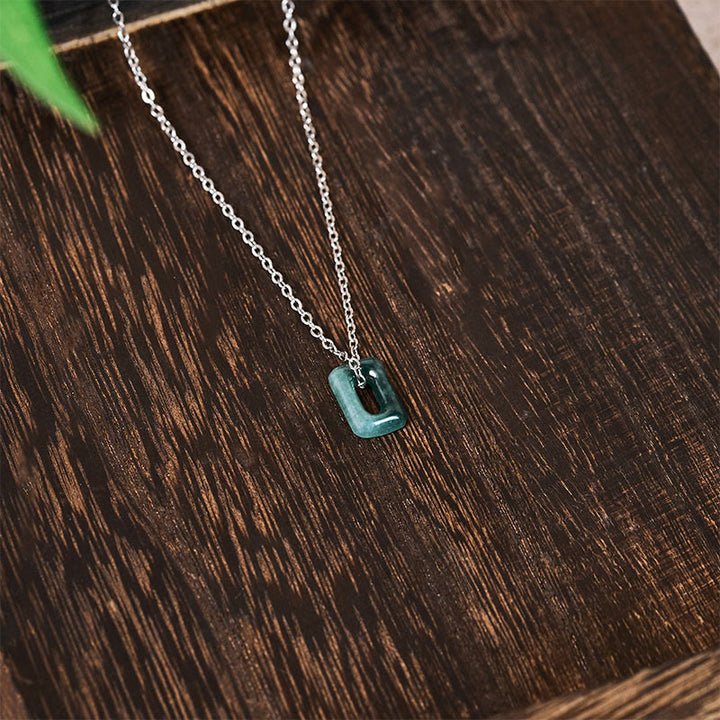 Buddha Stones Collana con ciondolo a forma di mini quadrato in giada verde, simbolo di abbondanza. - image 8